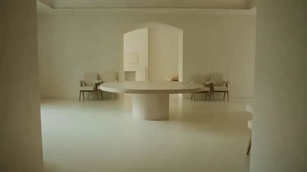 Domy Kim Kardashian w Hollywood: Ceny, cechy i tajemnice w grze