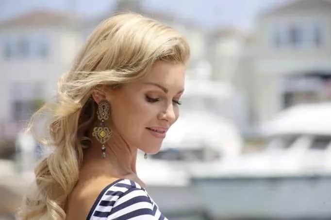 Kinga Korta z Żon Hollywood – ile lat ma ta niezwykła kobieta?